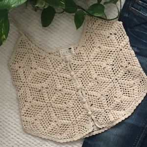 BOGO🍾 • creamy crochet tank top